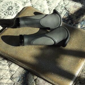 Bike grips